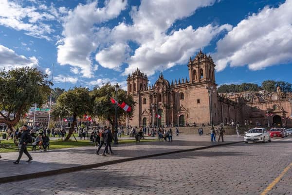 Cusco's Plaza de Armas by day, markets and Inca-colonial architecture